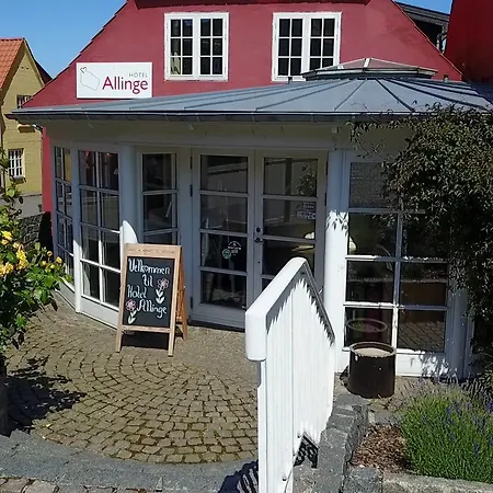 Hotel Allinge 3*