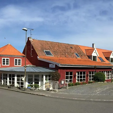 Hotel Allinge 3*
