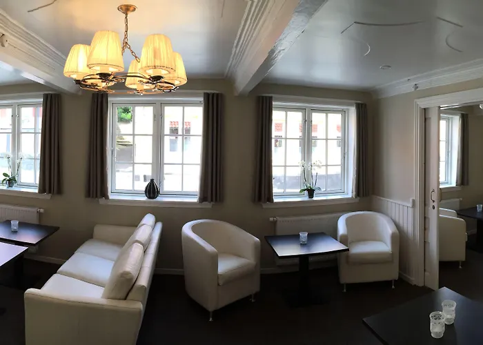 Hotel Allinge 3*