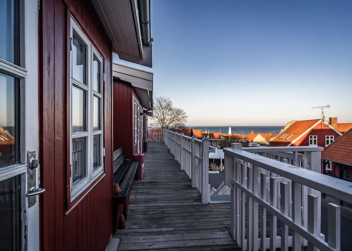 Hotel Allinge 3*